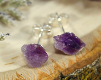 Raw amethyst earrings, crystal point studs, amethyst stud earrigs, raw crystal jewelry, crystal studs