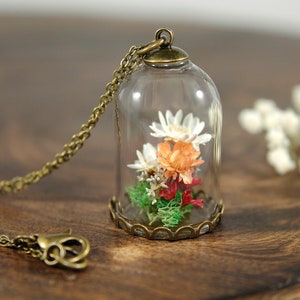 Terrarium necklace, real flower pendant, nature necklace, nature art jewelry, pink floral pendant