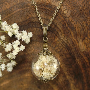 Baby's breath necklace, gypsophila pendant, real babies breath, dried flower necklace, terrarium necklace