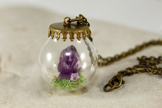 Medium Purple Globe Terrarium Rose Necklace