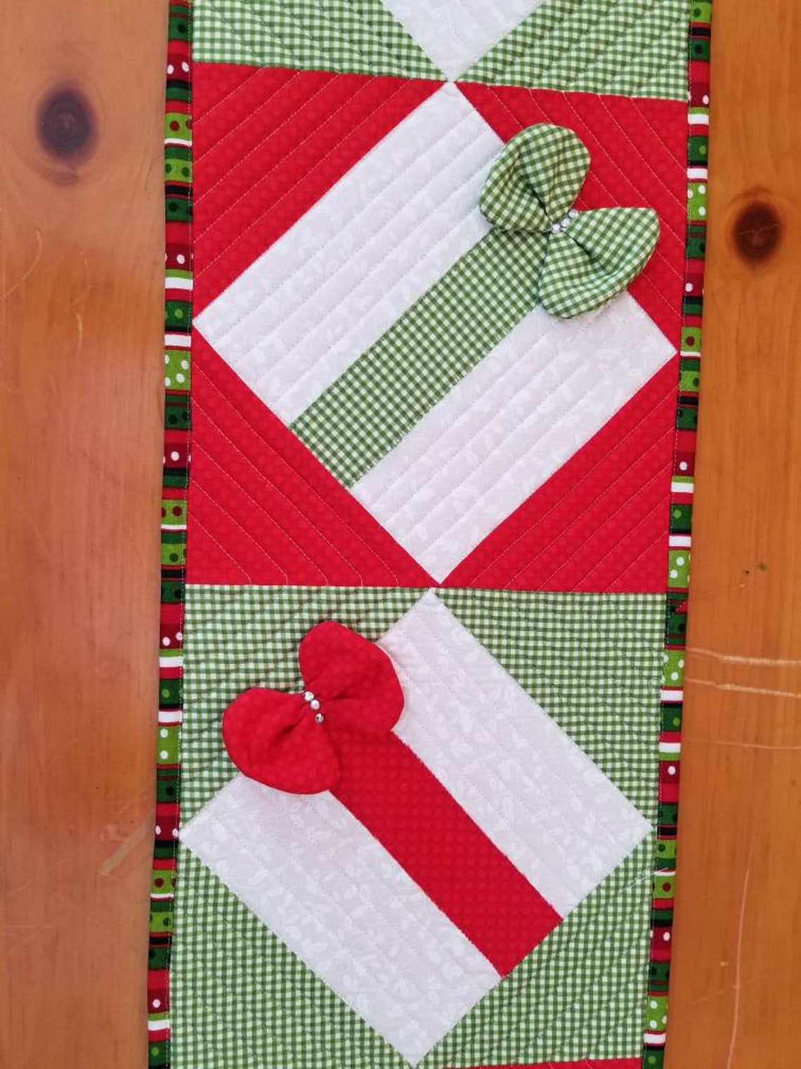 Quilted Christmas Table Runner Etsy UK