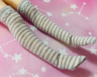 Gray Stripes Blythe Socks