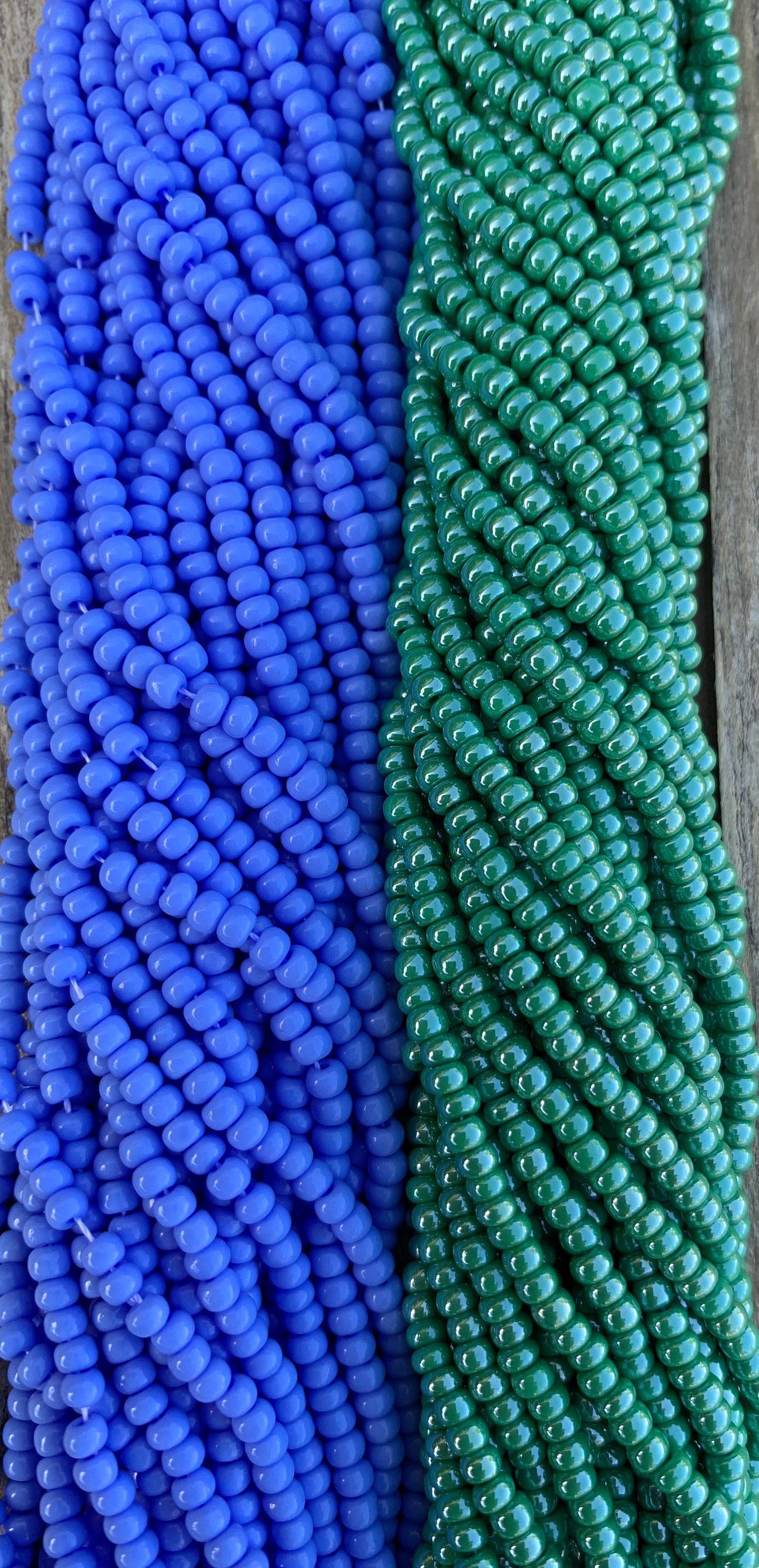 NEW COLORS CZECH 8/0 