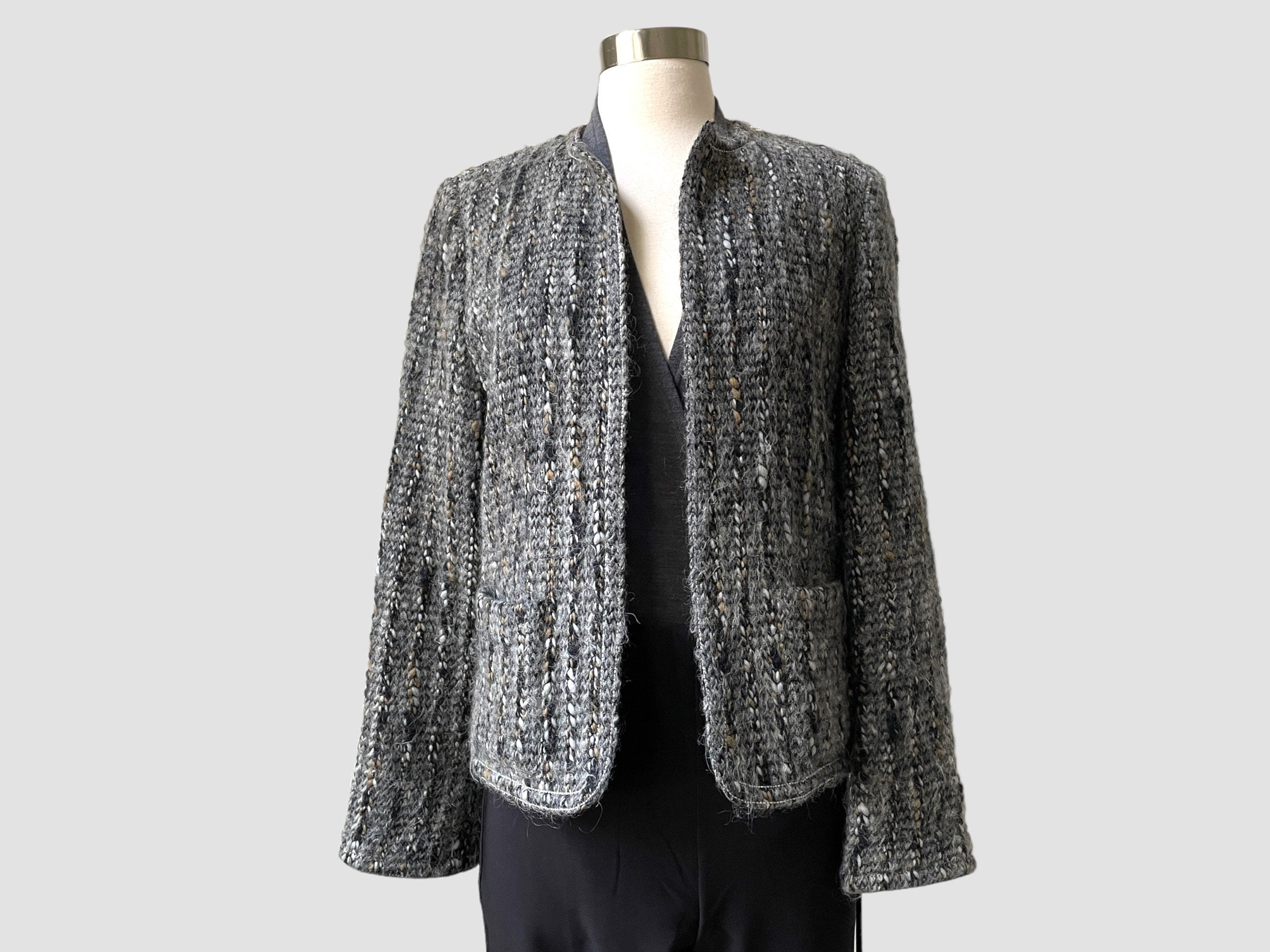 CHANEL Jacket in Gray Wool Size 42fr For Sale at 1stDibs