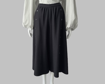 70’s Chloe Black Wool Flowy Culottes (Size 10) | Button Down Midi Length Winter A-Line Skirt