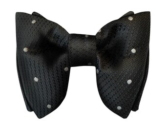 Black Polka Dot Bow tie -  Bowtie,  Pre-Tied Silk Bowtie, Wedding bow tie