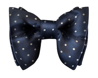 Silk Bow tie - Butterfly bowtie, Bowtie, Pre-Tied Silk Bowtie, Wedding bowtie