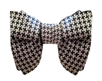Silk Bow tie - Houndstooth inspired bowtie, Bowtie,  Pre-Tied Silk Bowtie, Wedding bowtie, Houndstooth bowtie