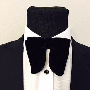 Bow Ties, Bow Tie, Bowties, Tom Ford inspired bowtie, Velvet Bow Tie, Groomsmen Bow Ties, Wedding Bow Tie, Polka Dot Bow Tie, Black Bow Tie