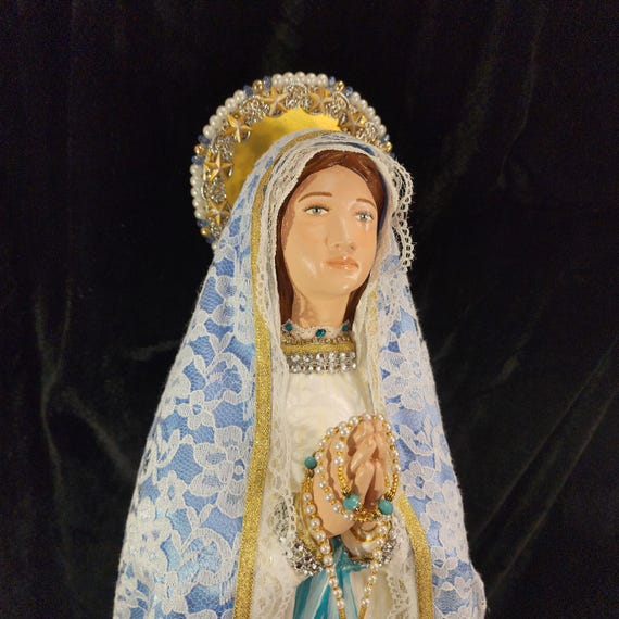 Profound Act of HUMILITY (she drank muddy water)! Our Lady of Lourdes 28"