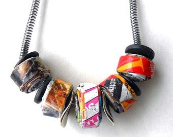 Short necklace for women with Handmade paper beads, sustainable jewelry, costume jewellery, beaded necklaces colorful from upcycled paper