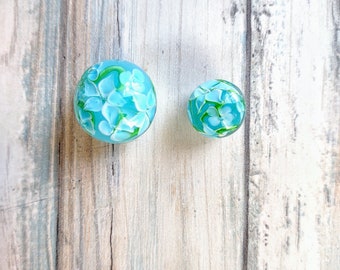 Hibiscus collector marbles, 22mm size turquoise blue marbles with white flower, cobble size collector marble, handmade glass marble