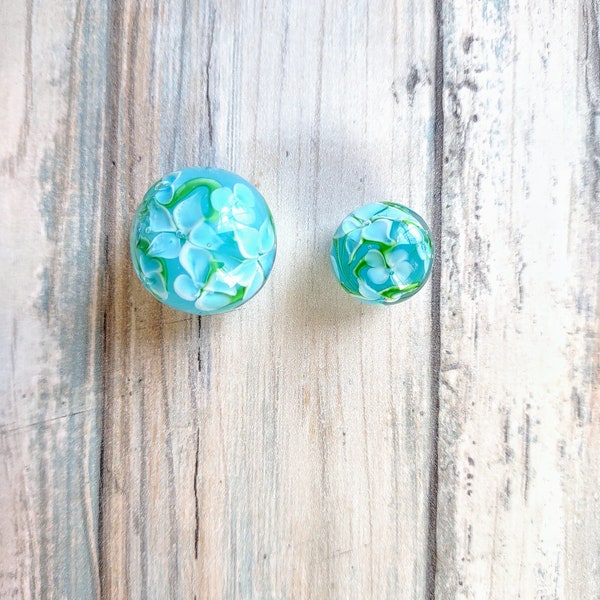 Hibiscus collector marbles, 22mm size turquoise blue marbles with white flower, cobble size collector marble, handmade glass marble