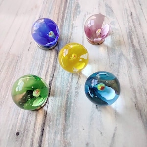 475 Clear Glass Marbles +175 Clear Flat Glass Marbles for Sale in
