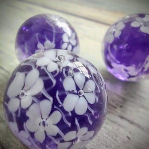 Sweet Daisy Handmade Glass Marble, Purple with White Flowers, Collector Gift