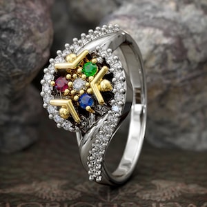 Unique Zora Game Engagement Ring in Gold and Silver - Handcrafted Proposal Ring - Perfect for Gamer Couples - Customizable Engagement Ring