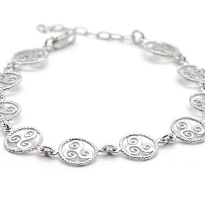 Triskel Bracelet - Silver Bracelet - Gaelic Jewelry - Circles Bracelet Symbol, Triskelion jewels, woman jewelry, birthday gift  /130401