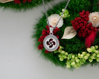 Taliisman Ciondolo Lauburu In Argento Sterling 925 – Collana A Croce Basca Con Catena In Acciaio Inclusa (40+5 Cm). Gioiello Artigianale, Idea Regalo.