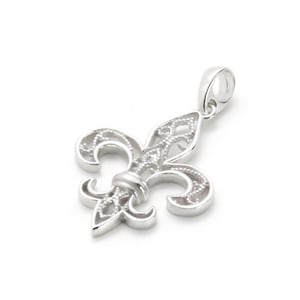 Colgante Filigrana Flor de Lis, Flor de Lys Plata, Colgante Flor de Lys con cadena de regalo incluída, Símbolo medieval, Collar de Reyes