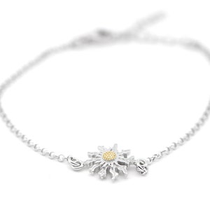 Eguzkilore Bracelet in silver and gold plated 18k. Basque jewelry, handame. Basque symbols. Adjustable chain and cord.