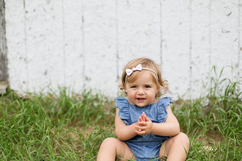 Mini knot bow Headbands, Baby Bows, Baby girl gift, Baby Bow, Baby Girl Bow, Baby Girl Headband, Newborn Headband, Baby Girl Bow, Mini knots image 10