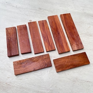 Surtido de madera de cerezo negro para cachas de cuchillos, proyectos de resina epoxi, manualidades, fabricación de joyas, estabilización, quema de madera, etc.