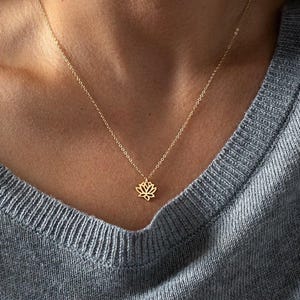 Lotus Halskette - Zierliche Gold Halskette - Gold Lotus Halskette - Yoga Schmuck