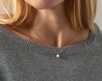 Pearl drop necklace - gold or silver - dainty small pearl - thin gold chain layering necklace