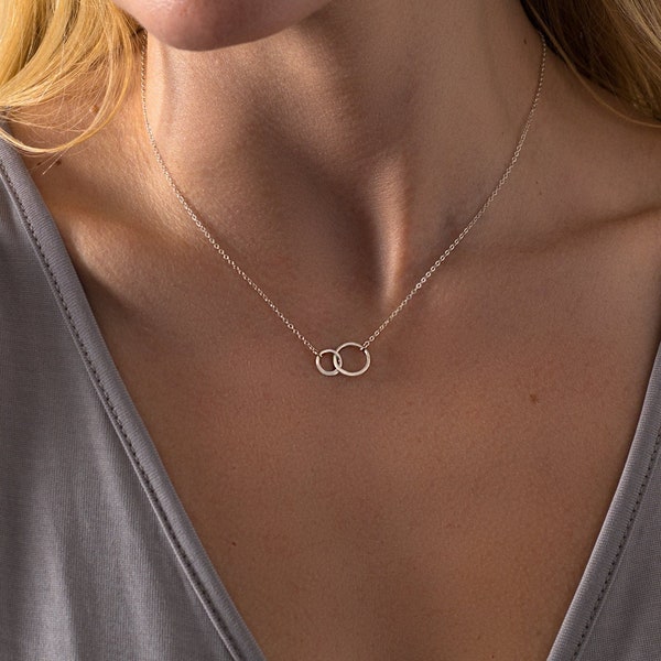 Unity Necklace - Entwined Circles Necklace - Infinity Necklace - Unique Jewelry Gift