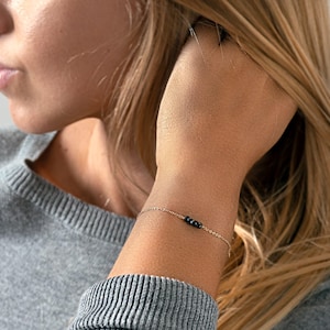 Black Onyx Bracelet – Waterproof Minimalist Gemstone Bracelet – Stackable Layering Jewelry – Healing Protection Bracelet – Gift For Her