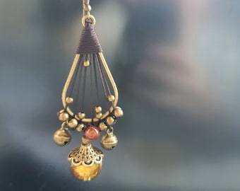 Superbes boucles d'oreilles Métal et perles Ethniques