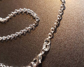 Superbe chaîne 50 cm, maille anneaux ronds 1.5 mm métal argent avec fermoir argent 925