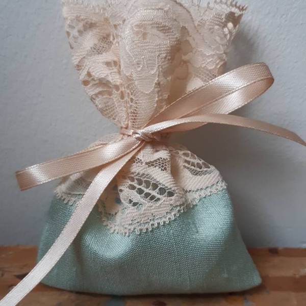 Lace Favor Bags, Mint Gold Gift Pouches, Italian wedding, Bridal Shower, Bags for Sugared Almonds