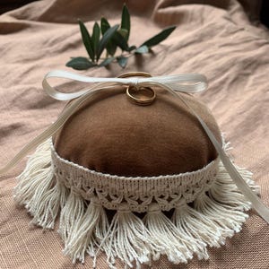 Italian Wedding Ring Barrier, Wedding Ring Cushion Velvet