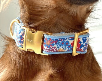 Collar FLORA made of good floral fabric - handmade in Germany - with golden click clasp - matching leash available - many sizes