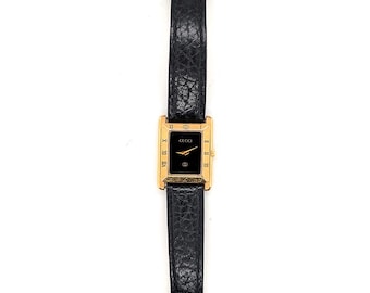 Ladies Gucci 4200 Wrist Watch Yellow Gold Plated Leather Band Quartz