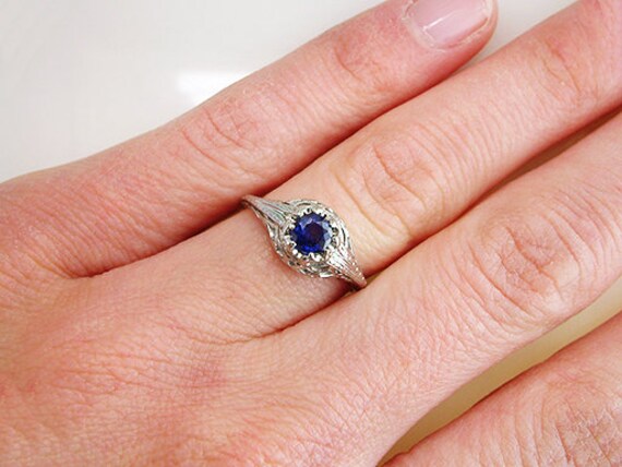 Vintage Sapphire Engagement Ring .60ct 18K Gold A… - image 7