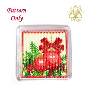 Beaded Coaster, Christmas Baubles, Peyote stitch Beaded Coaster