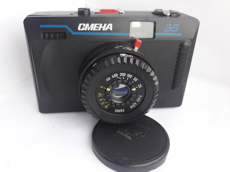 Great and Cheap Vintage Lomography Photo Camera LOMO SMENA 35 T-43 USSR with cap image 1