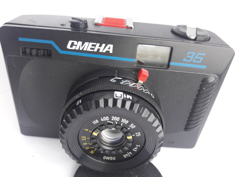 Great and Cheap Vintage Lomography Photo Camera LOMO SMENA 35 T-43 USSR with cap image 3