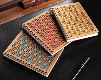 Carnet de notes A5 spirale bois foncé journal bullet notebook livre d'or mariage recettes japonais motif traditionnel vague rechargeable