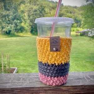 Iced Coffee Cozy, Reusable Cup Sleeve Gift for Women, Iced Cup Cozy, Coffee Sleeve, Cup Cozy Gift for Mom, Crochet Cup Cozy, Gift for Her