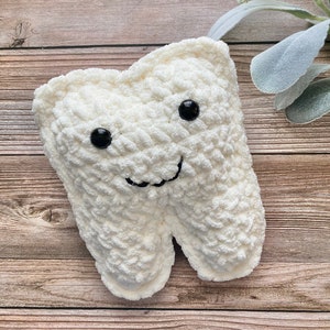 Coussin fée des dents, peluche fée des dents, coussin fée des dents au crochet, coussin fée des dents fille, coussin fée des dents garçon