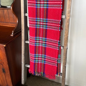 Vintage Wool Red Plaid Stadium Throw - Mid Century Campfire Blanket - Rustic Cabin & Lakehouse Bedding - Preppy Tartan Plaid Wool Blanket