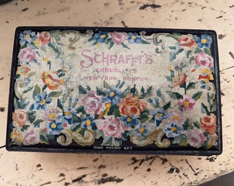 Vintage Schrafft's Chocolates Tin - Nueva York y Boston - 1950's One Pound Chocolate Tin - Charming Vintage Storage Container - Nice Patina