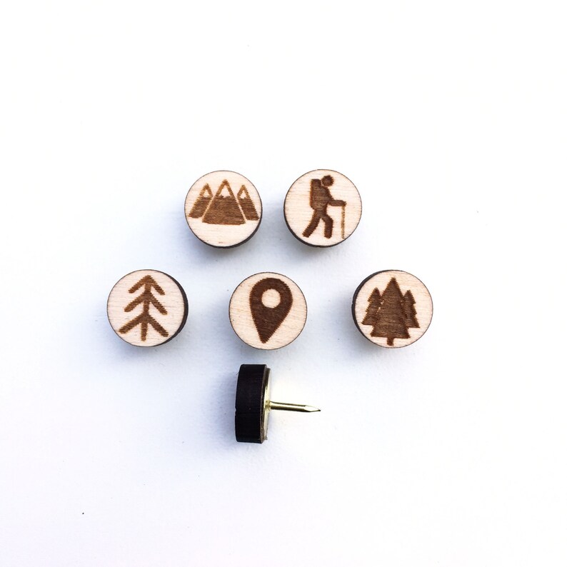 digital travel map with pins