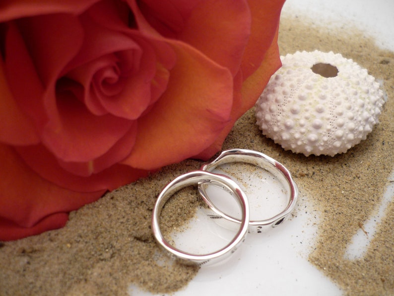 His and hers wedding rings set, silver wedding bands set, set alliances, engagement ring, nature ocean inspired wedding ring, simple bands image 10
