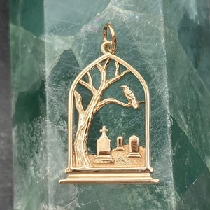 Graveyard Pendant, Bronze, Cemetery, Tombstone, Tombstone Pendant, Halloween Pendant, Spooky Pendant, Halloween, Creepy, Creepy Jewelry
