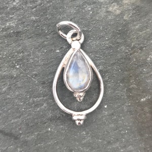 Rainbow Moonstone Pendant, Sterling Silver, Petite Moonstone, Small Moonstone, Moonstone Pendant, Moonstone Charm, Necklace Component, 925
