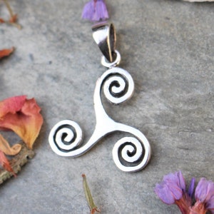 Sterling Silver Triskelion Pendant: Celtic Knot